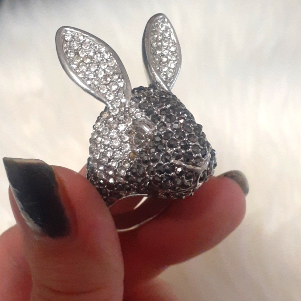 Rhinestone Bunny Ring